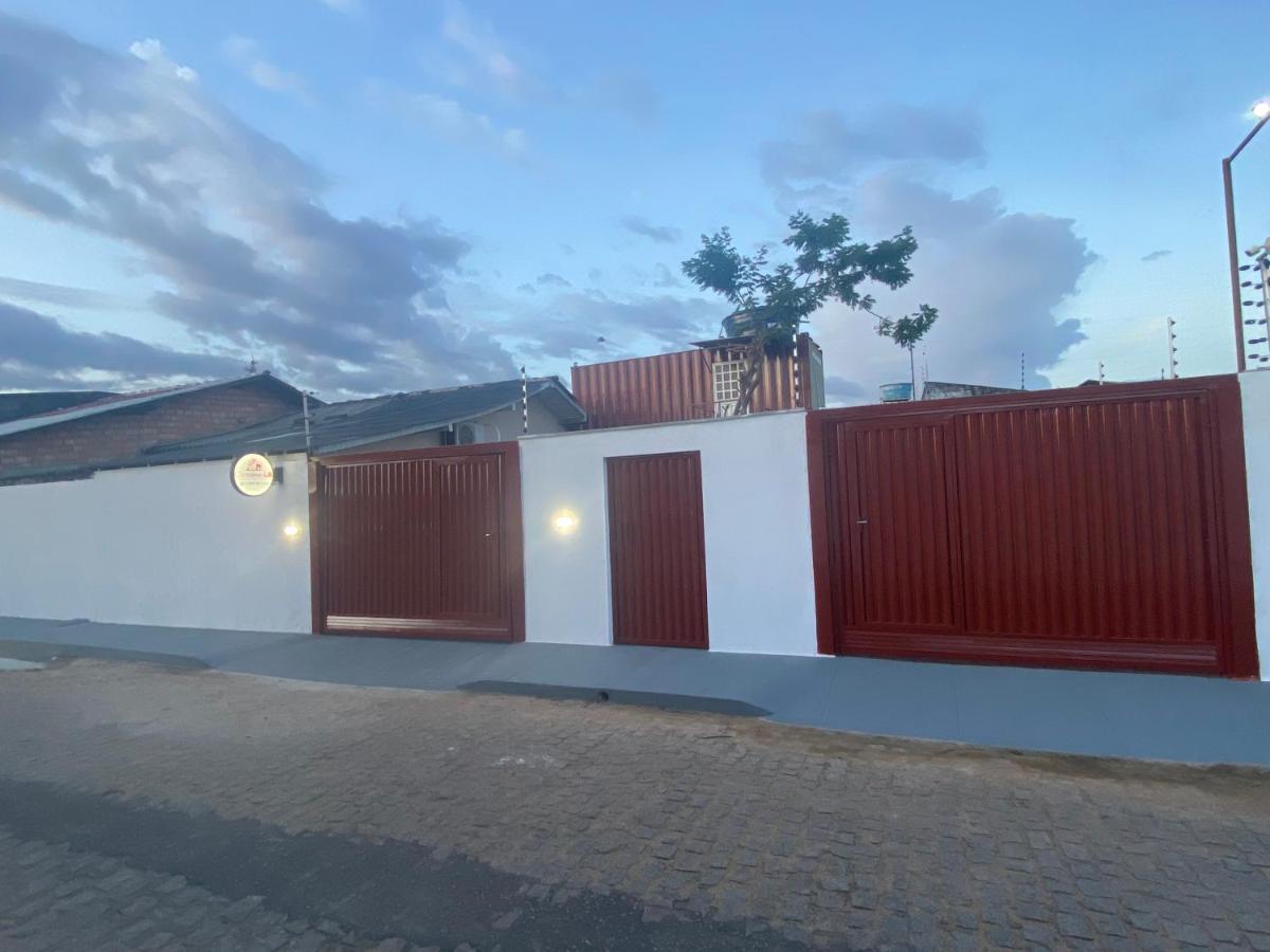 Container Lb Com Garagem Para Carros De Ate 4,5M Boa Vista  Bagian luar foto